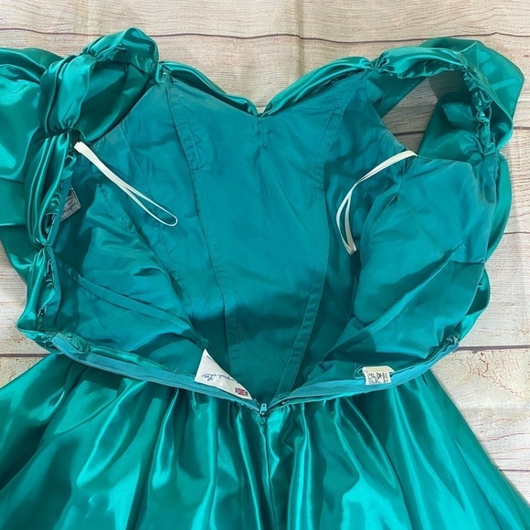 Margaret Lee Women's Where The Future belong Princess Style Custom Dress - 10 - Picture 16 of 17